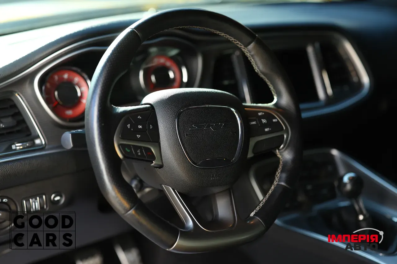 Dodge Challenger - фото 23
