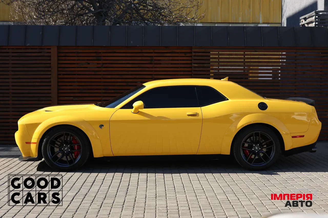 Dodge Challenger - фото 3