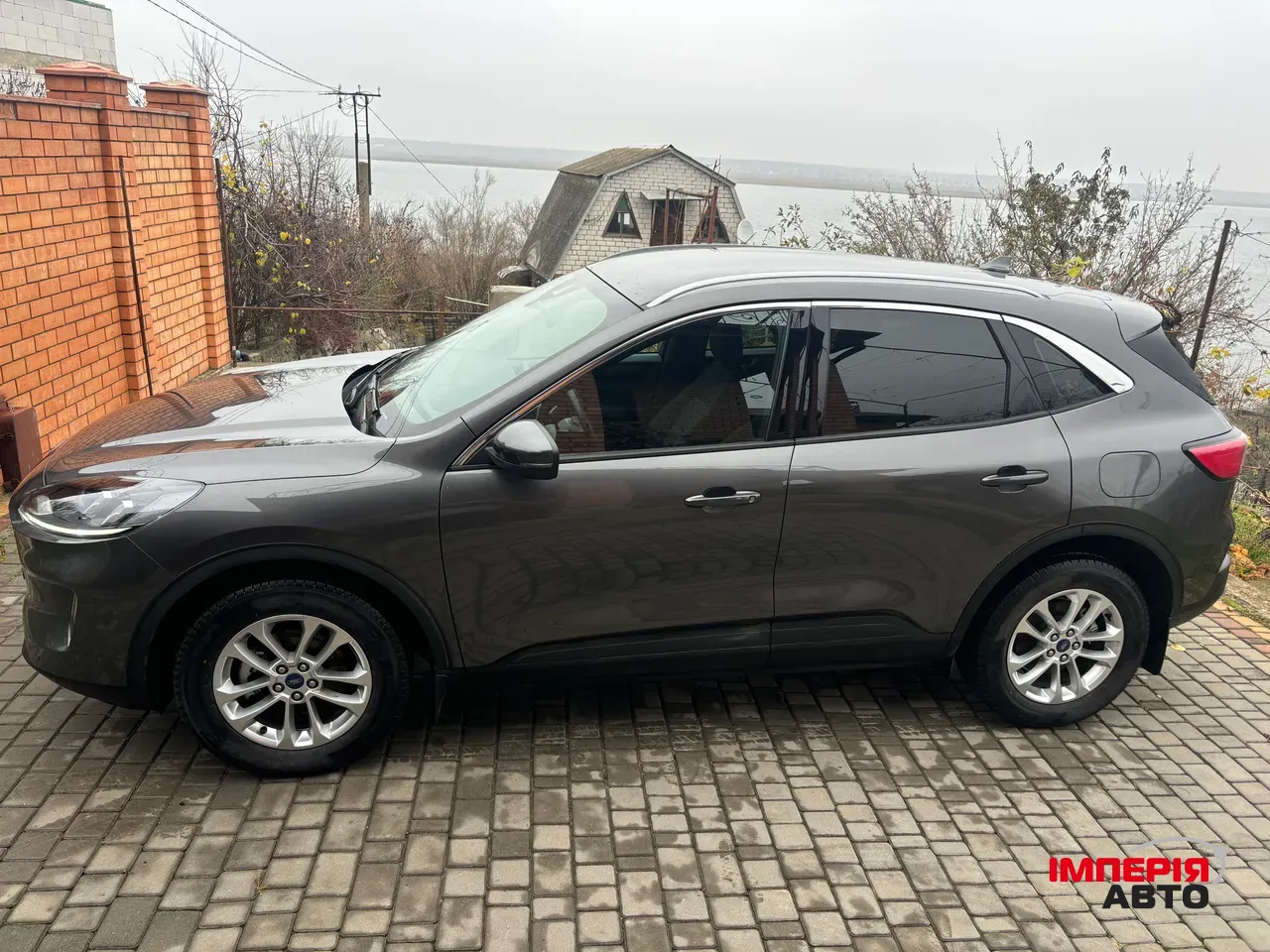 Ford Kuga - фото 5