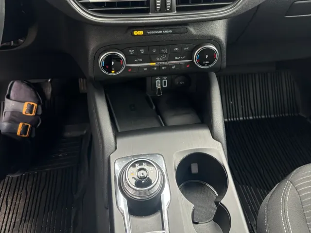 Ford Kuga - фото 2