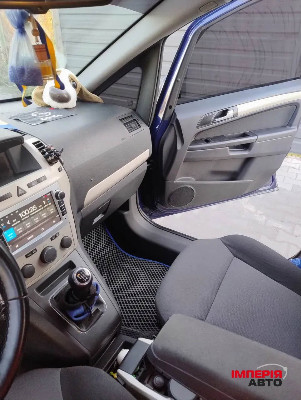 Opel Zafira - фото 20