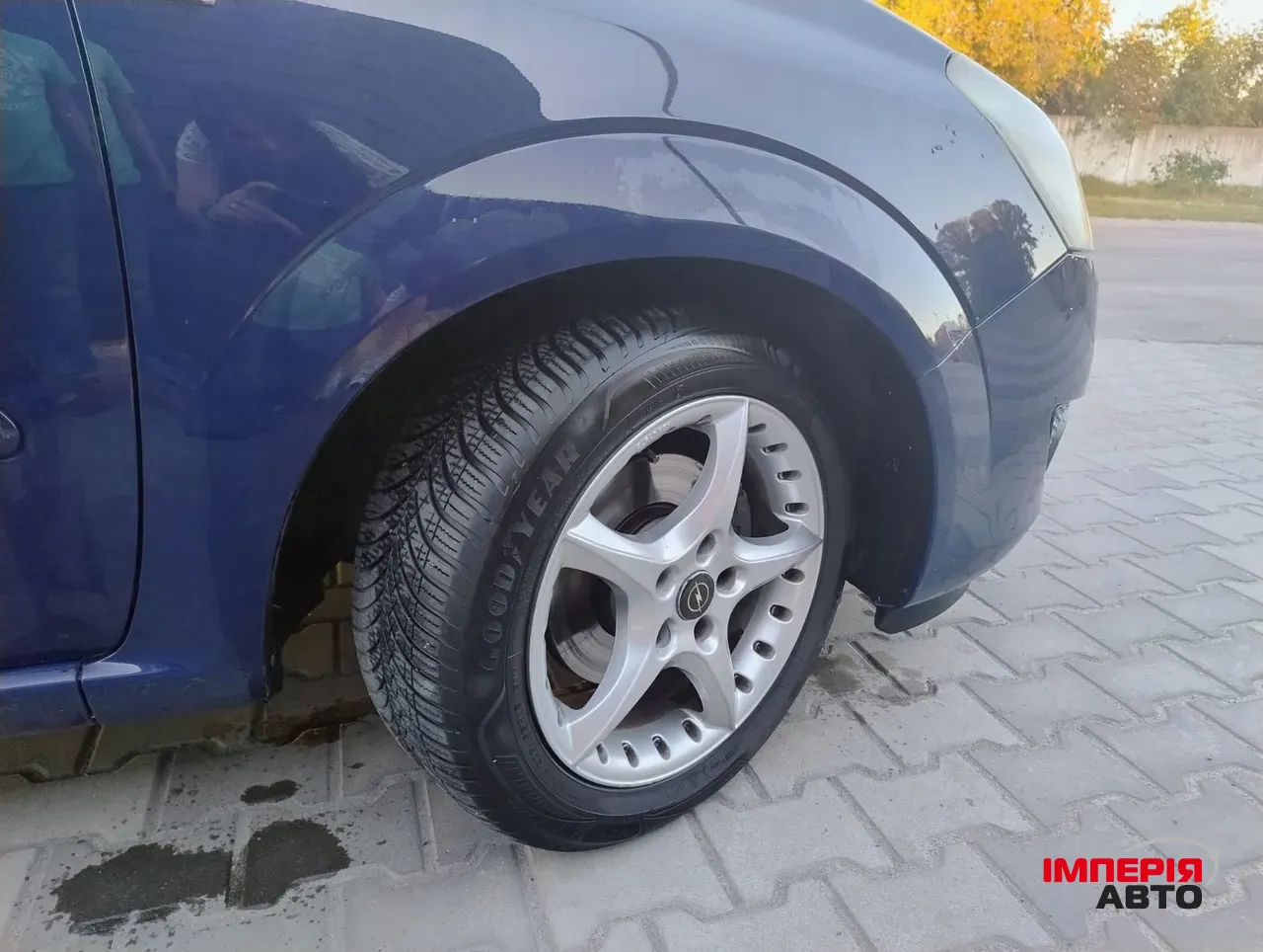 Opel Zafira - фото 11