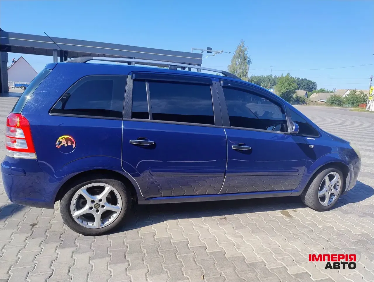 Opel Zafira - фото 5