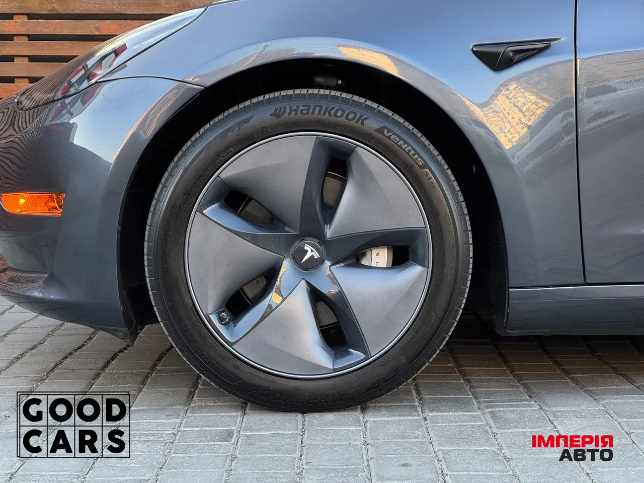 Tesla Model 3 - фото 13