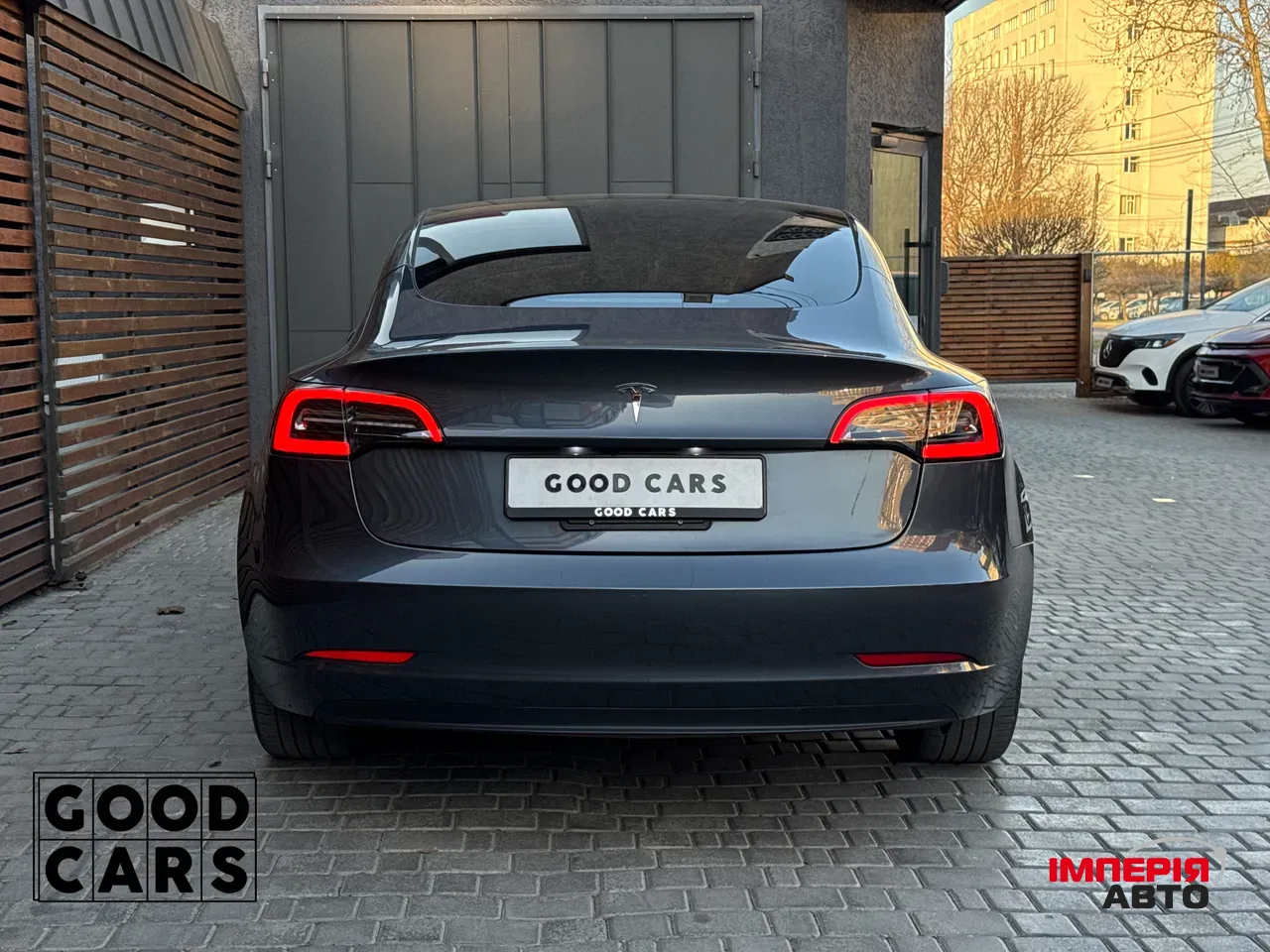 Tesla Model 3 - фото 6