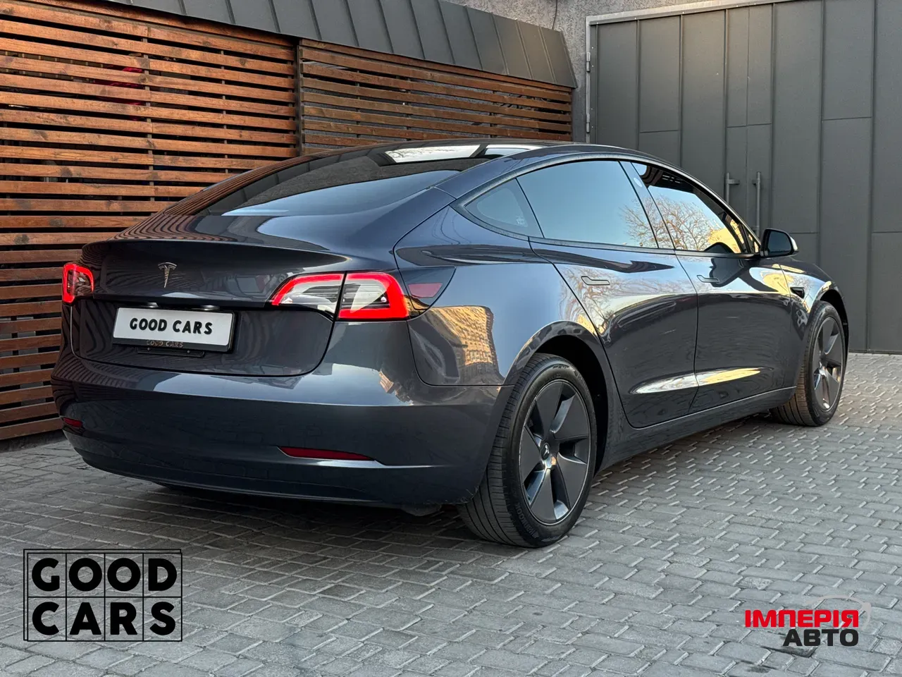 Tesla Model 3 - фото 7