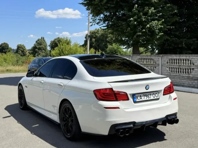 BMW 5 серії - фото 4