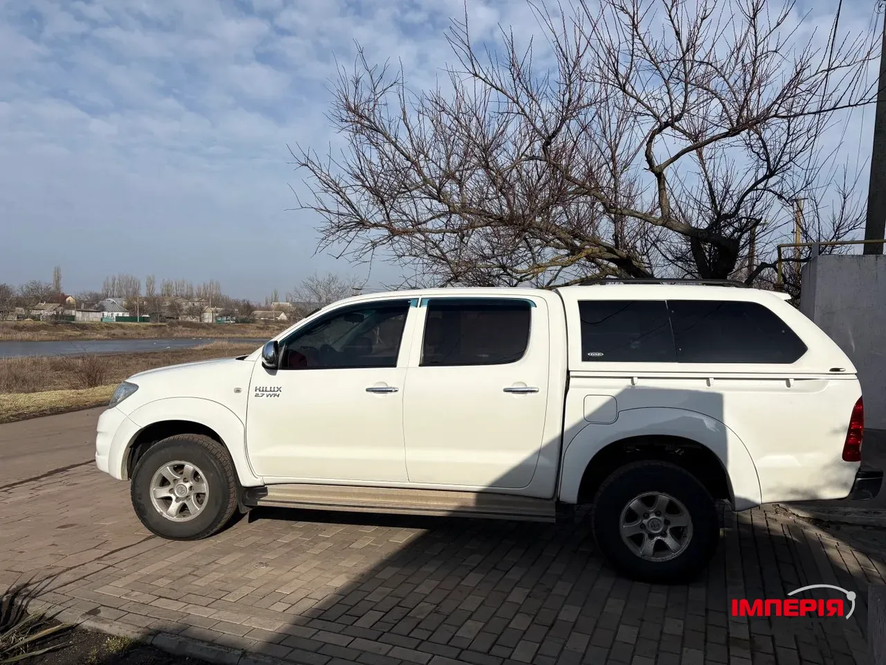 Toyota Hilux - фото 9