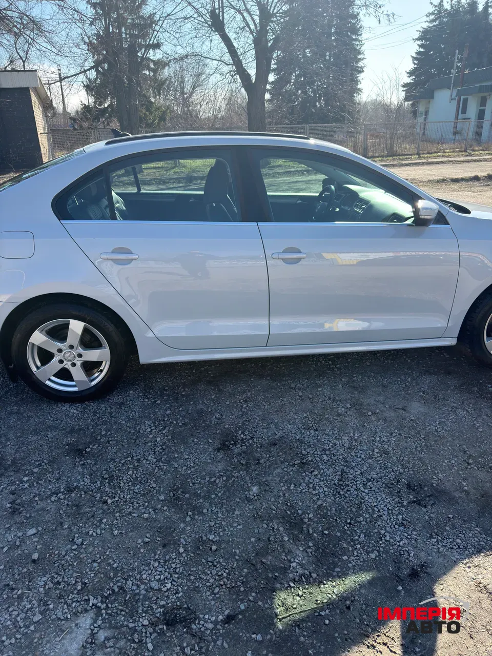 Volkswagen Jetta - фото 2