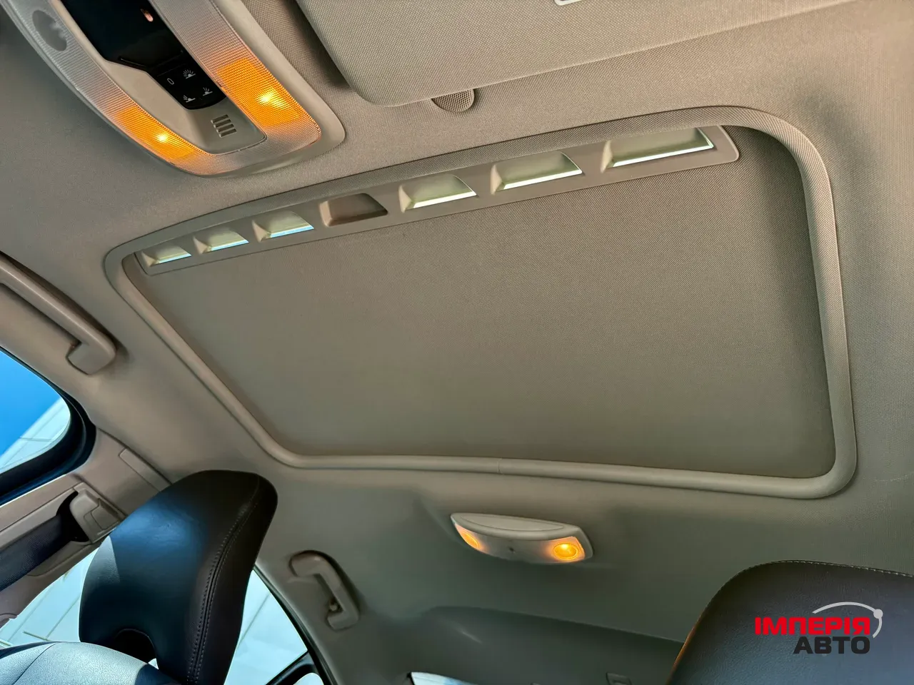 Volvo S60 - фото 14