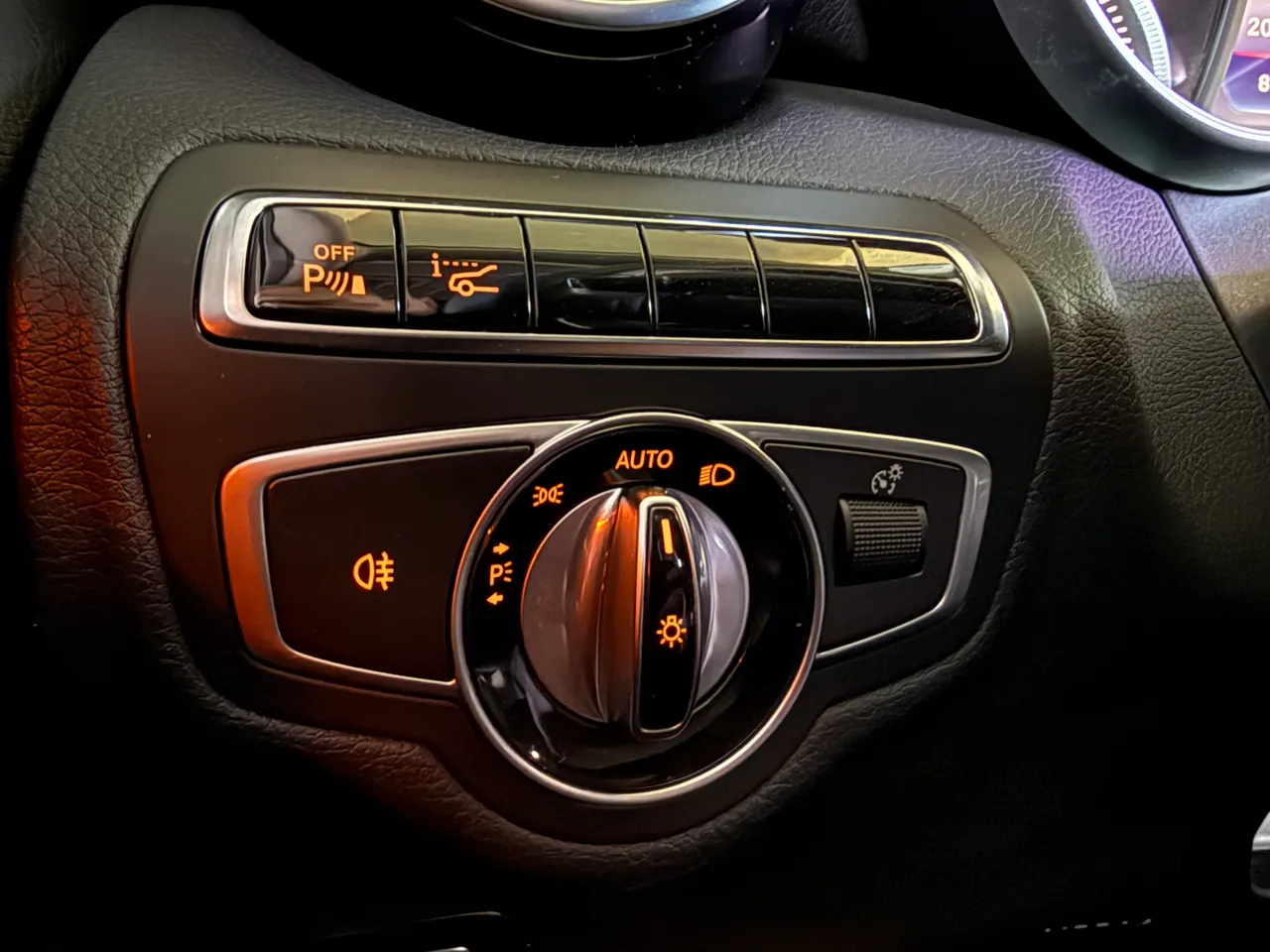 Mercedes-Benz C-Класс - фото 17