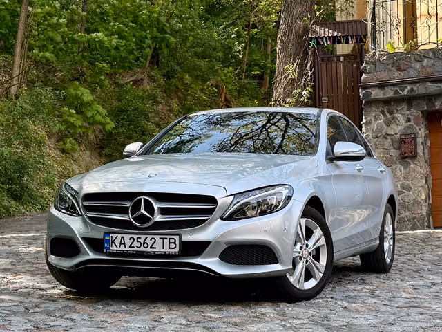 Mercedes-Benz C-Класс - фото 1