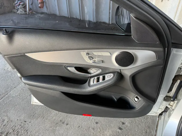 Mercedes-Benz C-Класс - фото 5