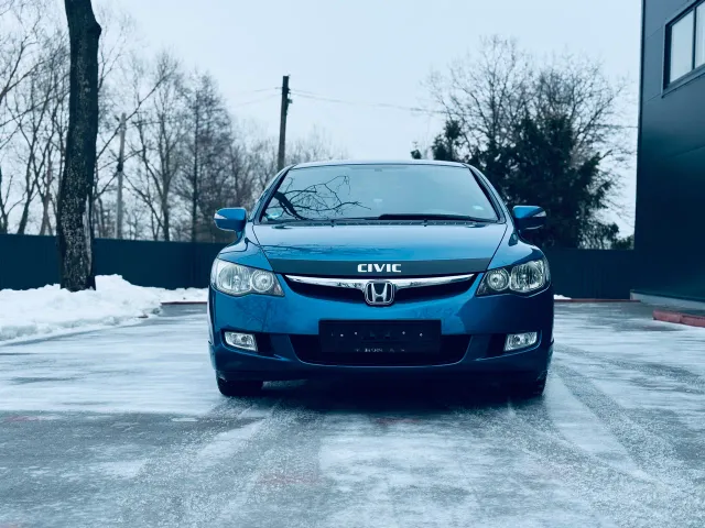 Honda Civic - фото 1