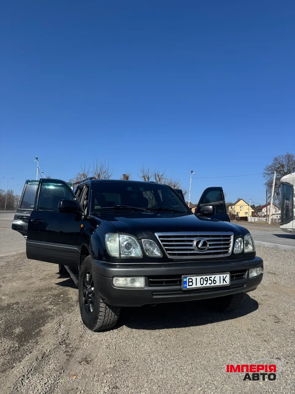 Lexus LX - фото 5