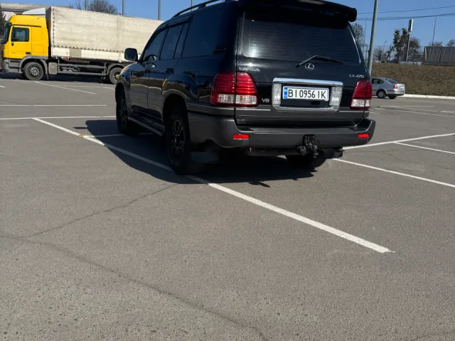 Lexus LX - фото 3