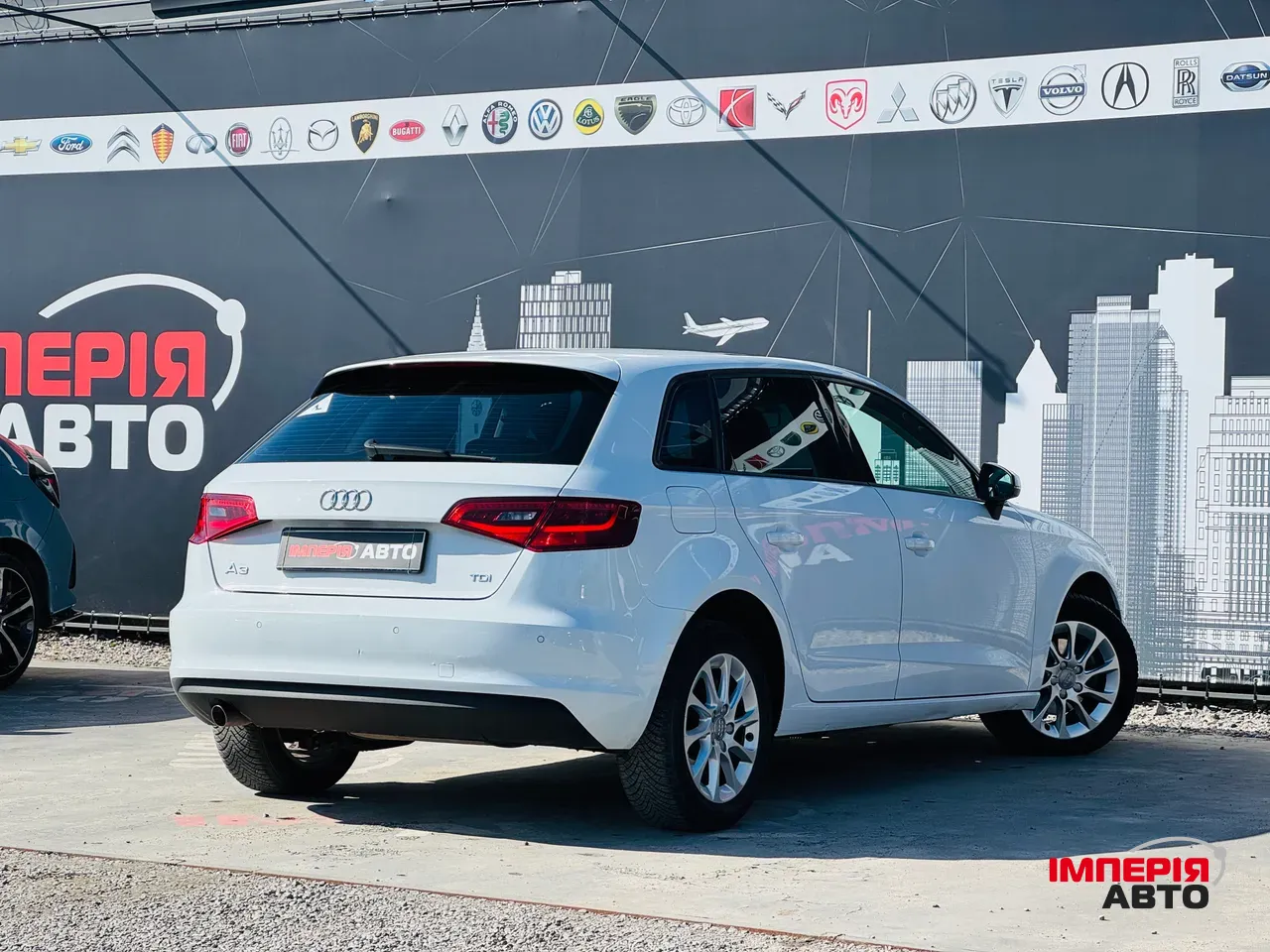 Audi A3 - фото 6