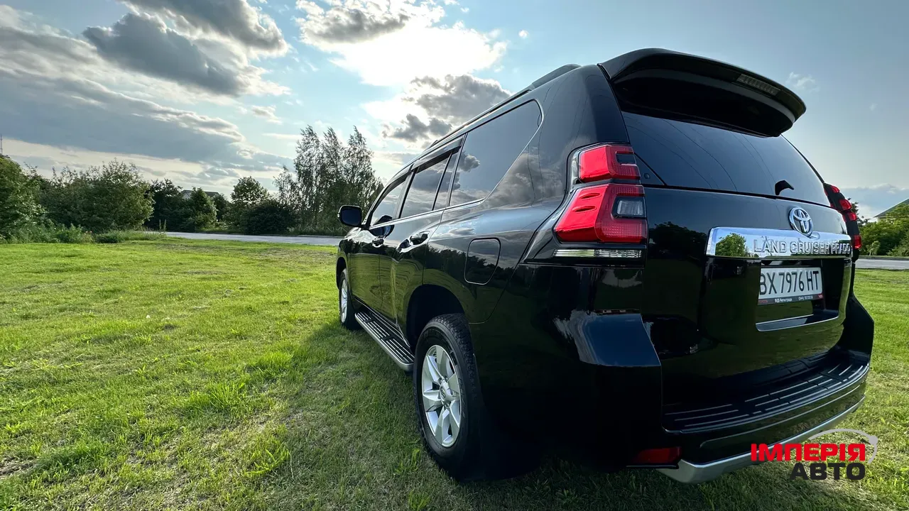 Toyota Land Cruiser Prado - фото 4
