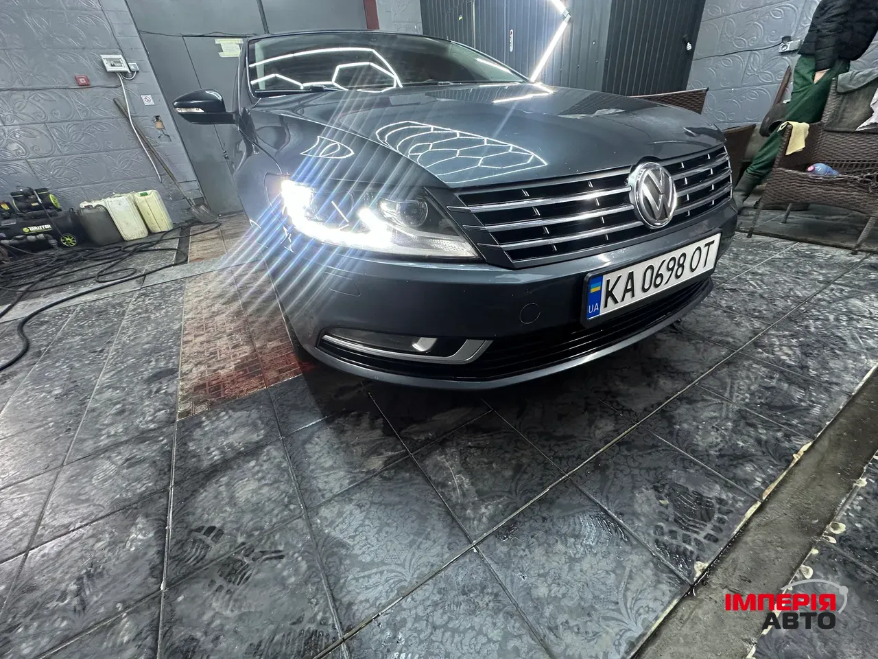 Volkswagen Passat CC - фото 11