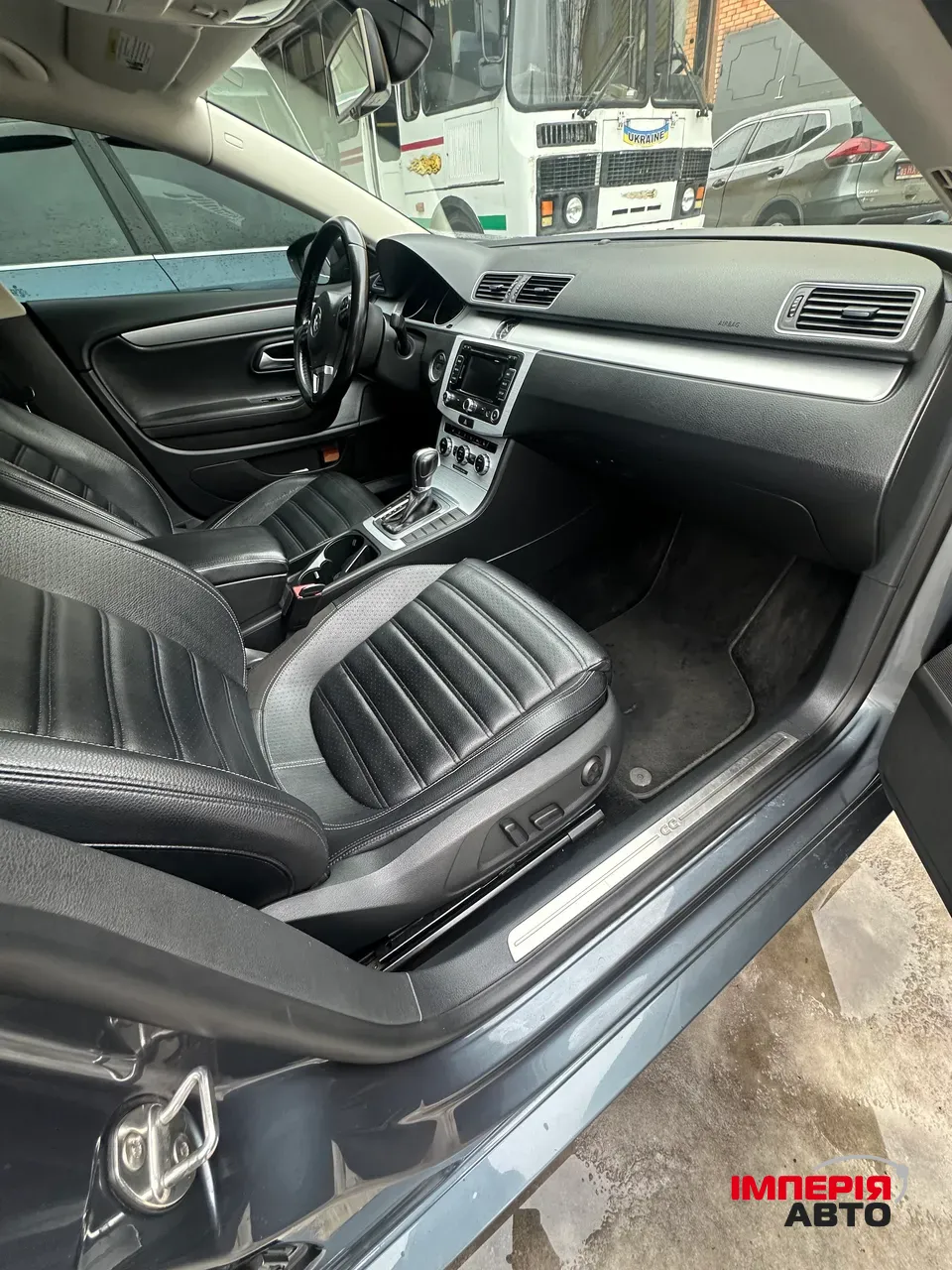 Volkswagen Passat CC - фото 10