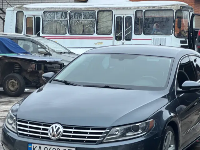 Volkswagen Passat CC - фото 1