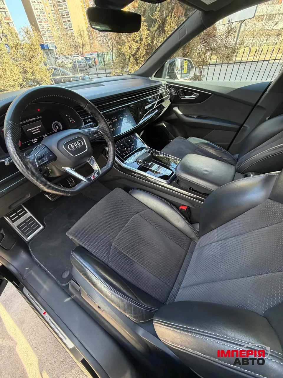 Audi Q8 - фото 11
