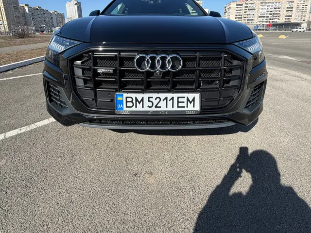 Audi Q8 - фото 4