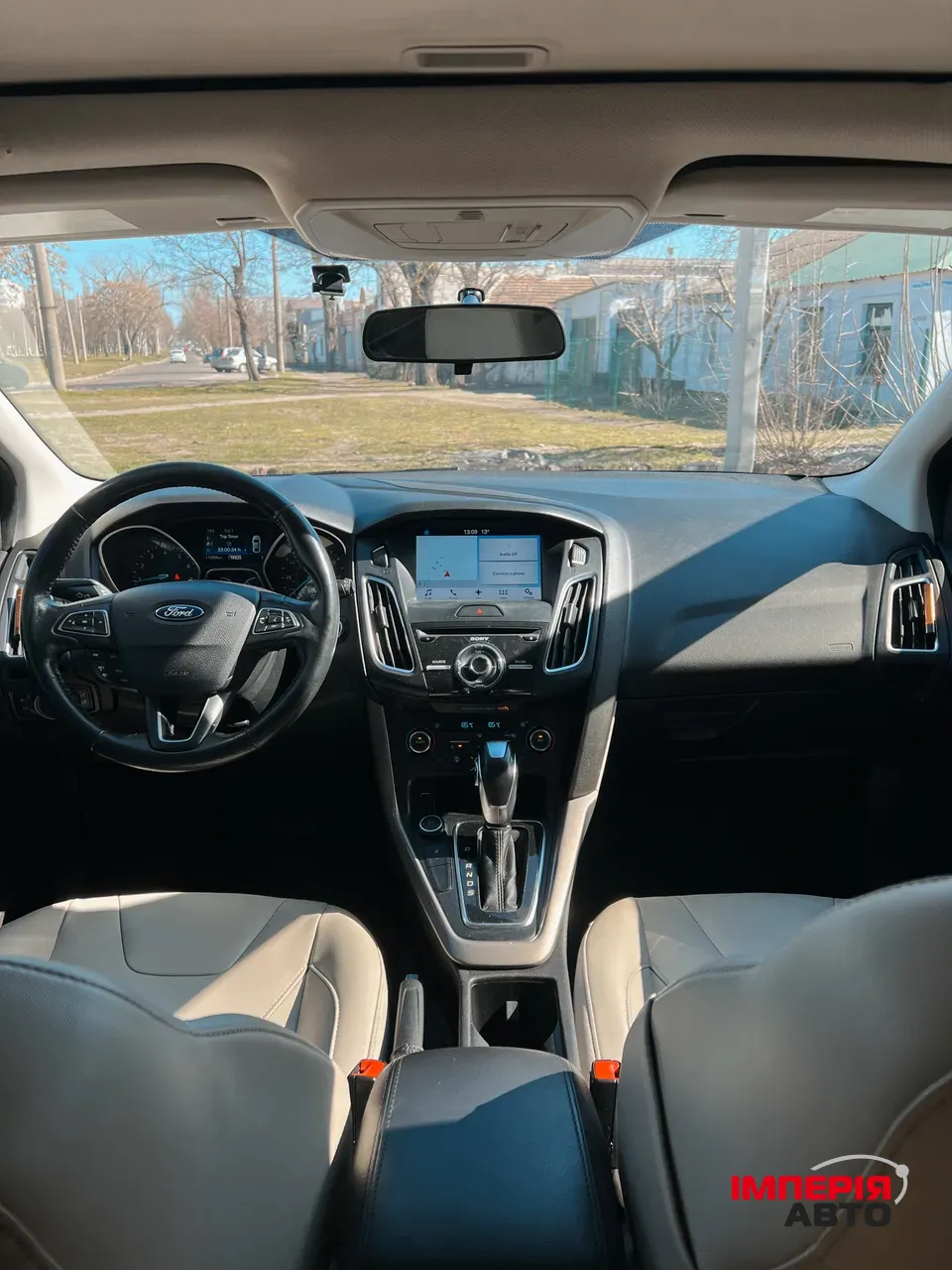 Ford Focus - фото 11