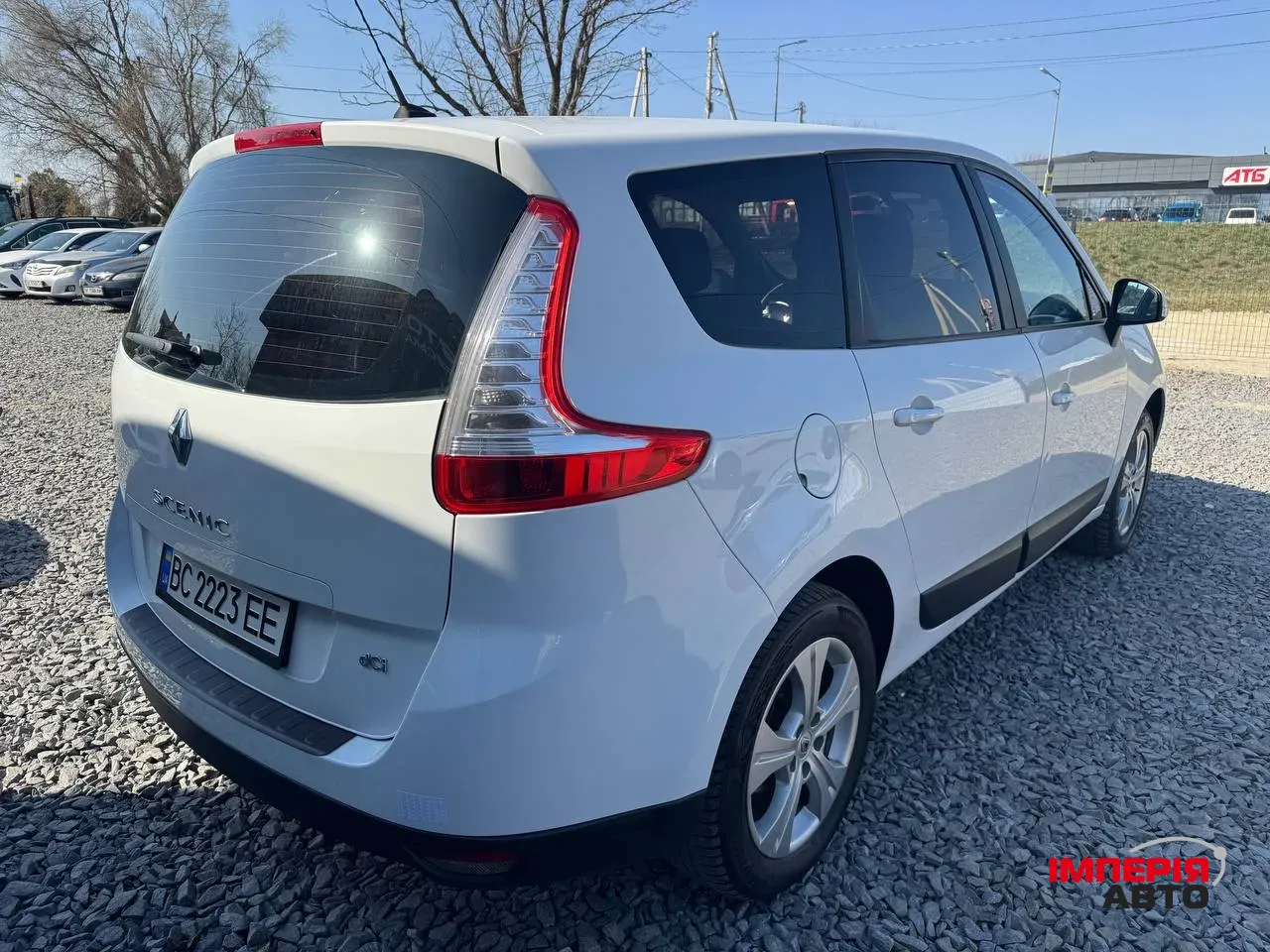 Renault Megane - фото 6