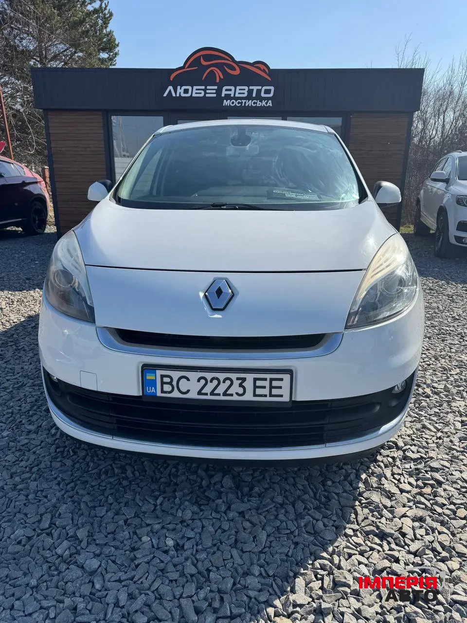 Renault Megane - фото 1