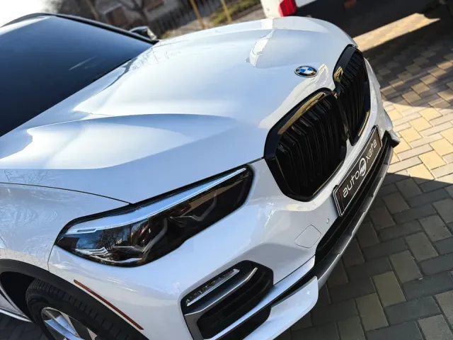 BMW X5 - фото 5