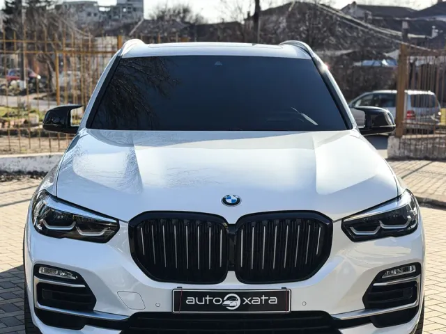 BMW X5 - фото 2
