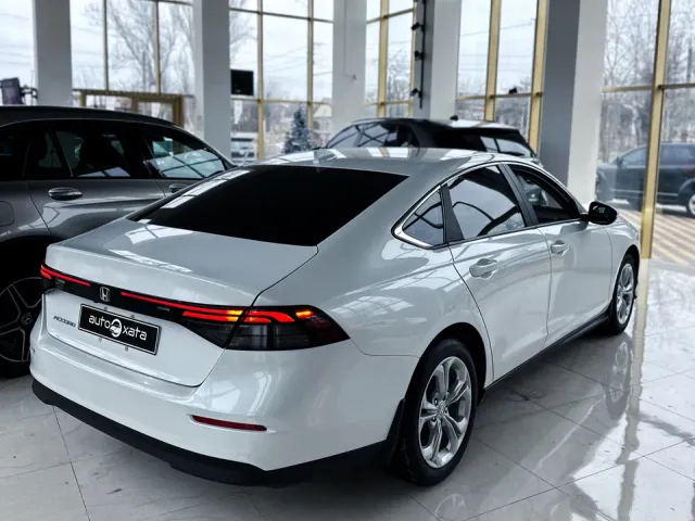 Honda Accord - фото 5