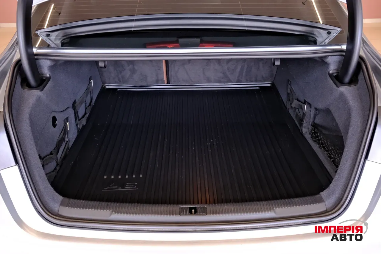 Audi A6 - фото 9