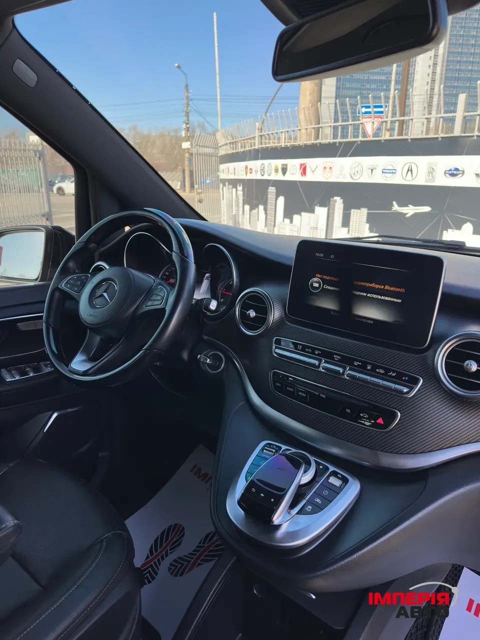 Mercedes-Benz V-Класс - фото 17