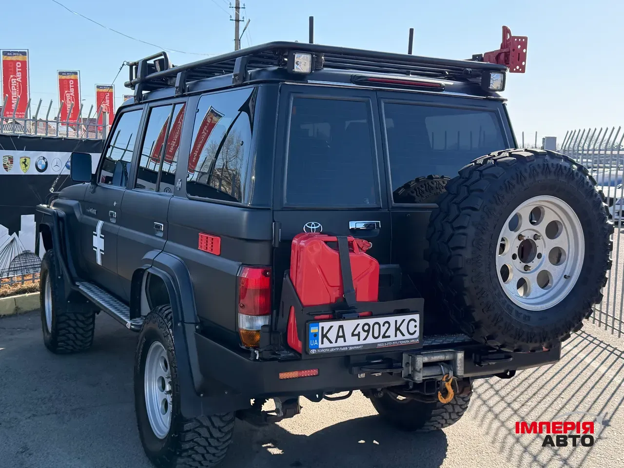 Toyota Land Cruiser - фото 6