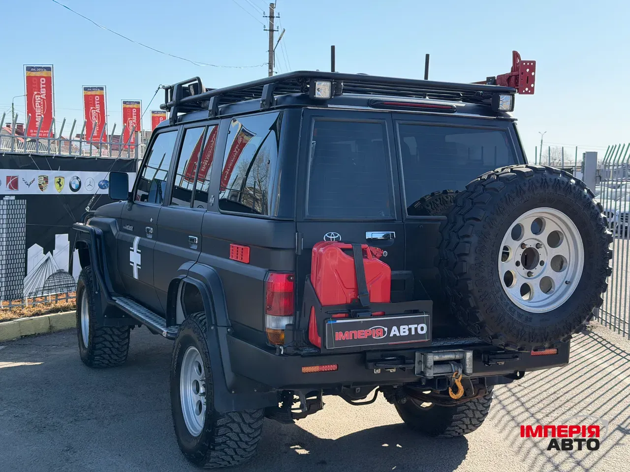 Toyota Land Cruiser - фото 7