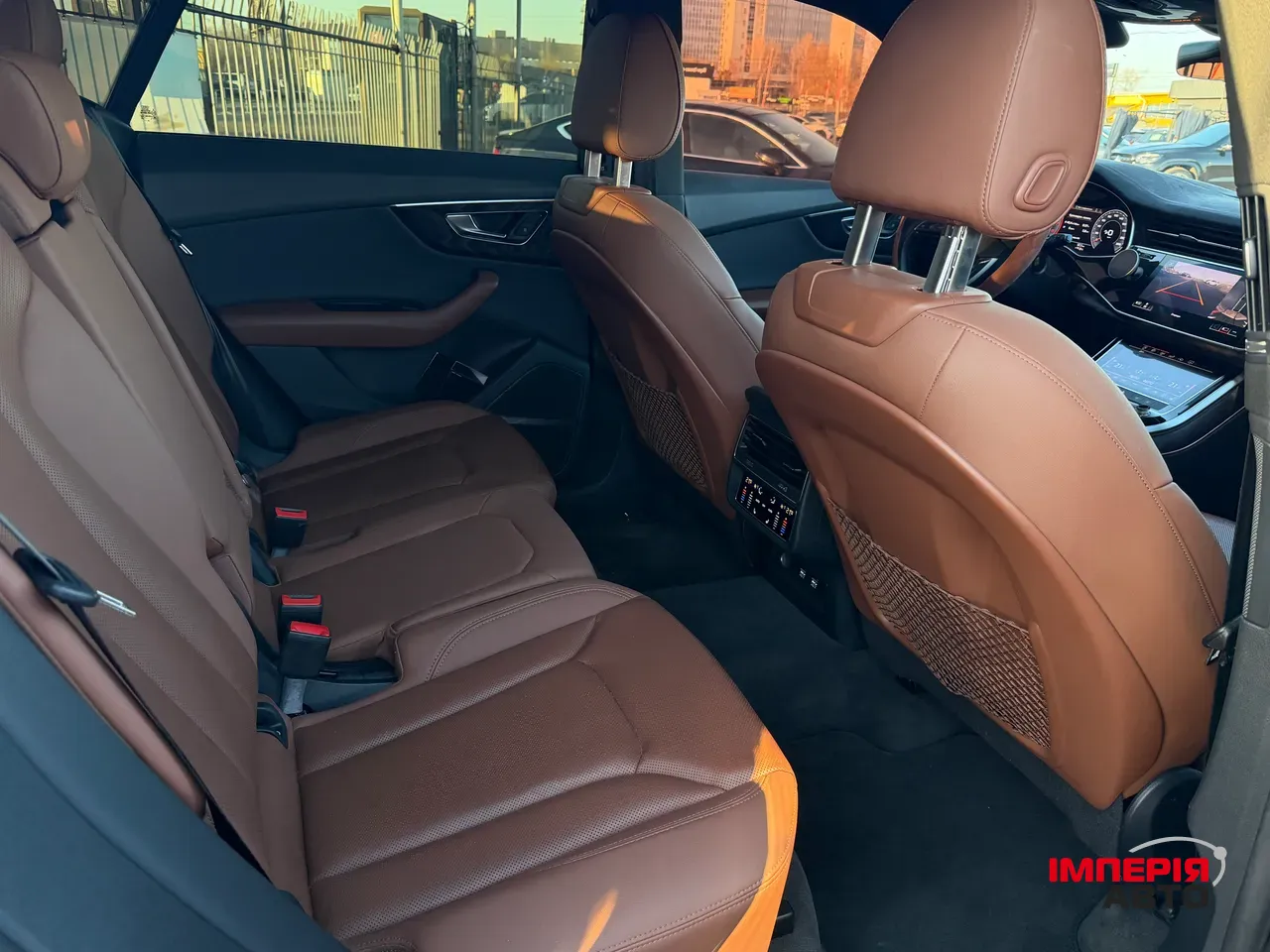 Audi Q8 - фото 8