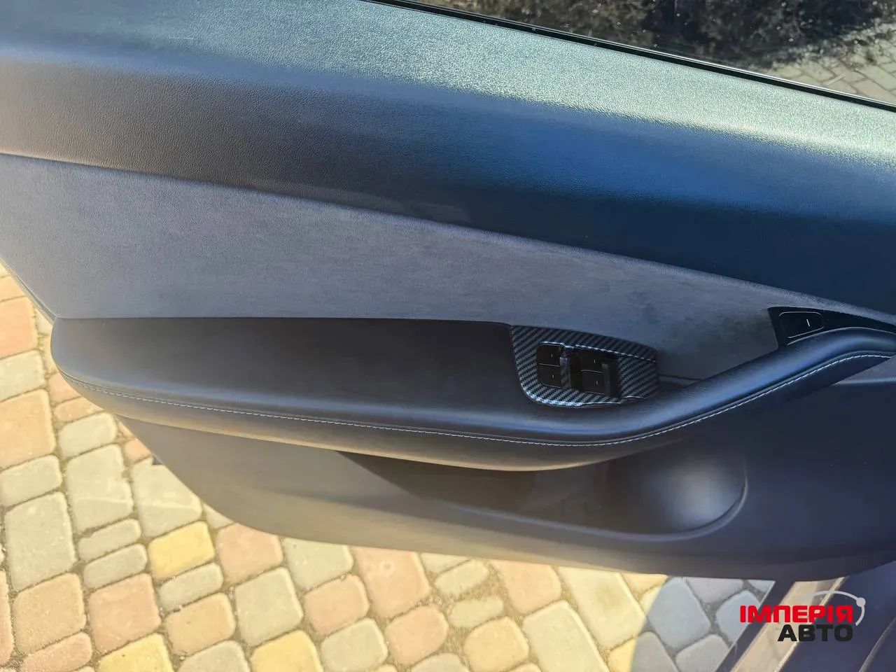 Tesla Model Y - фото 17