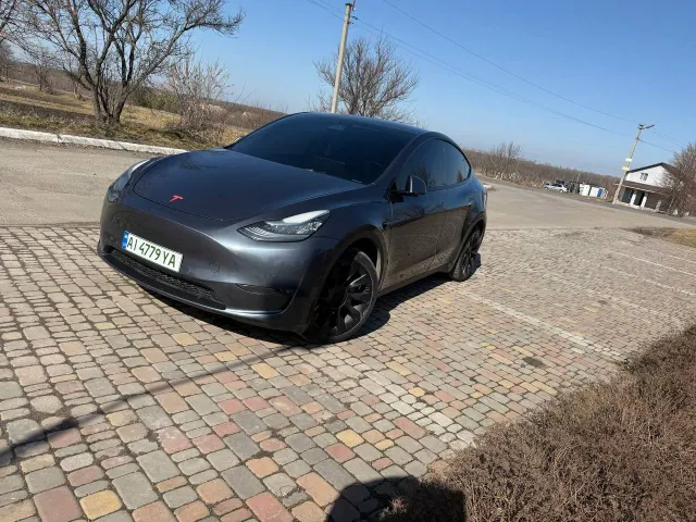 Tesla Model Y - фото 2