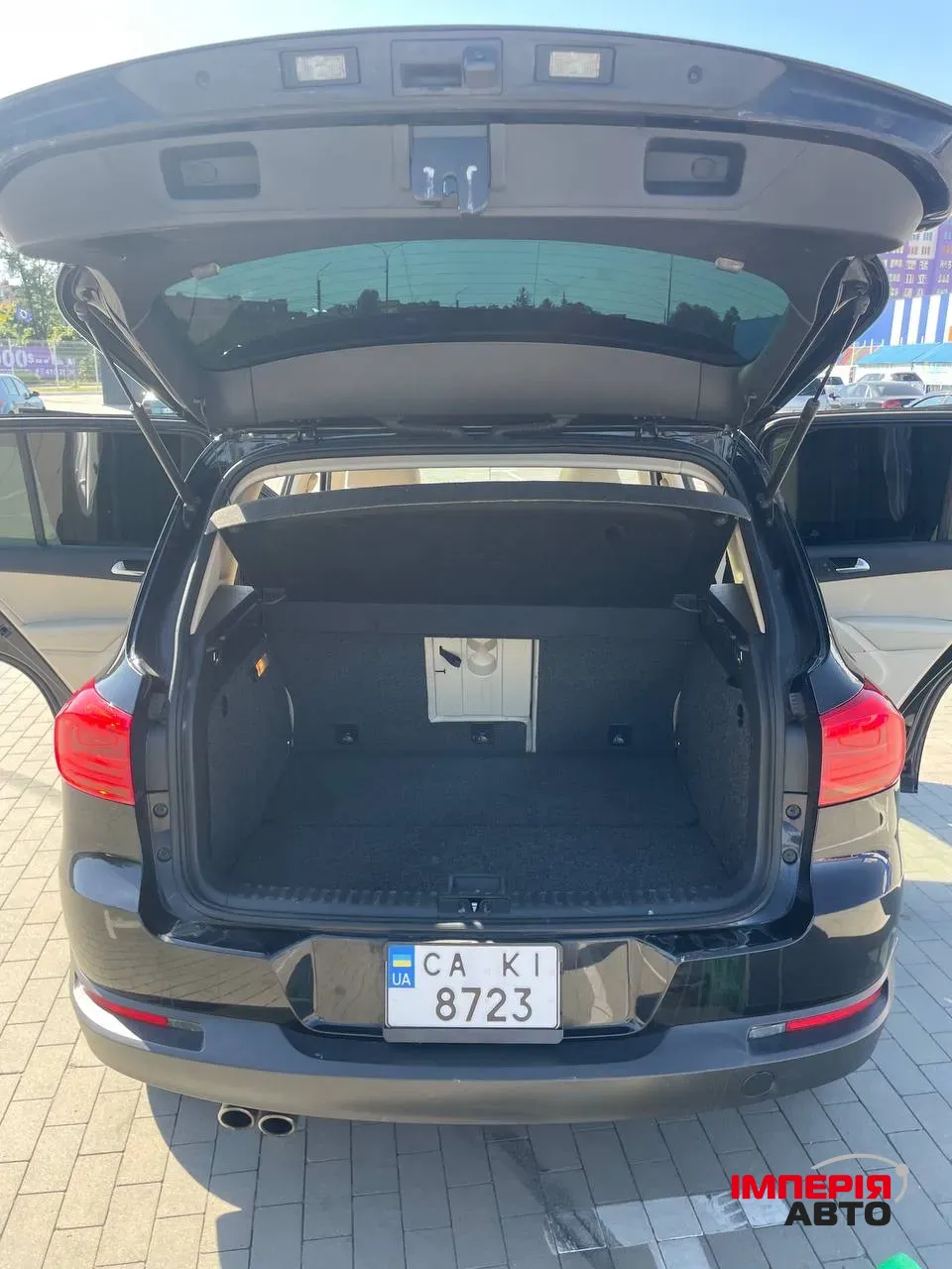 Volkswagen Tiguan - фото 10