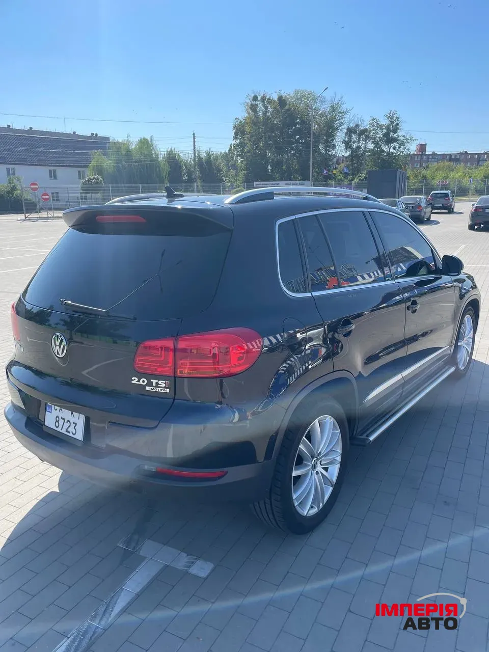 Volkswagen Tiguan - фото 5