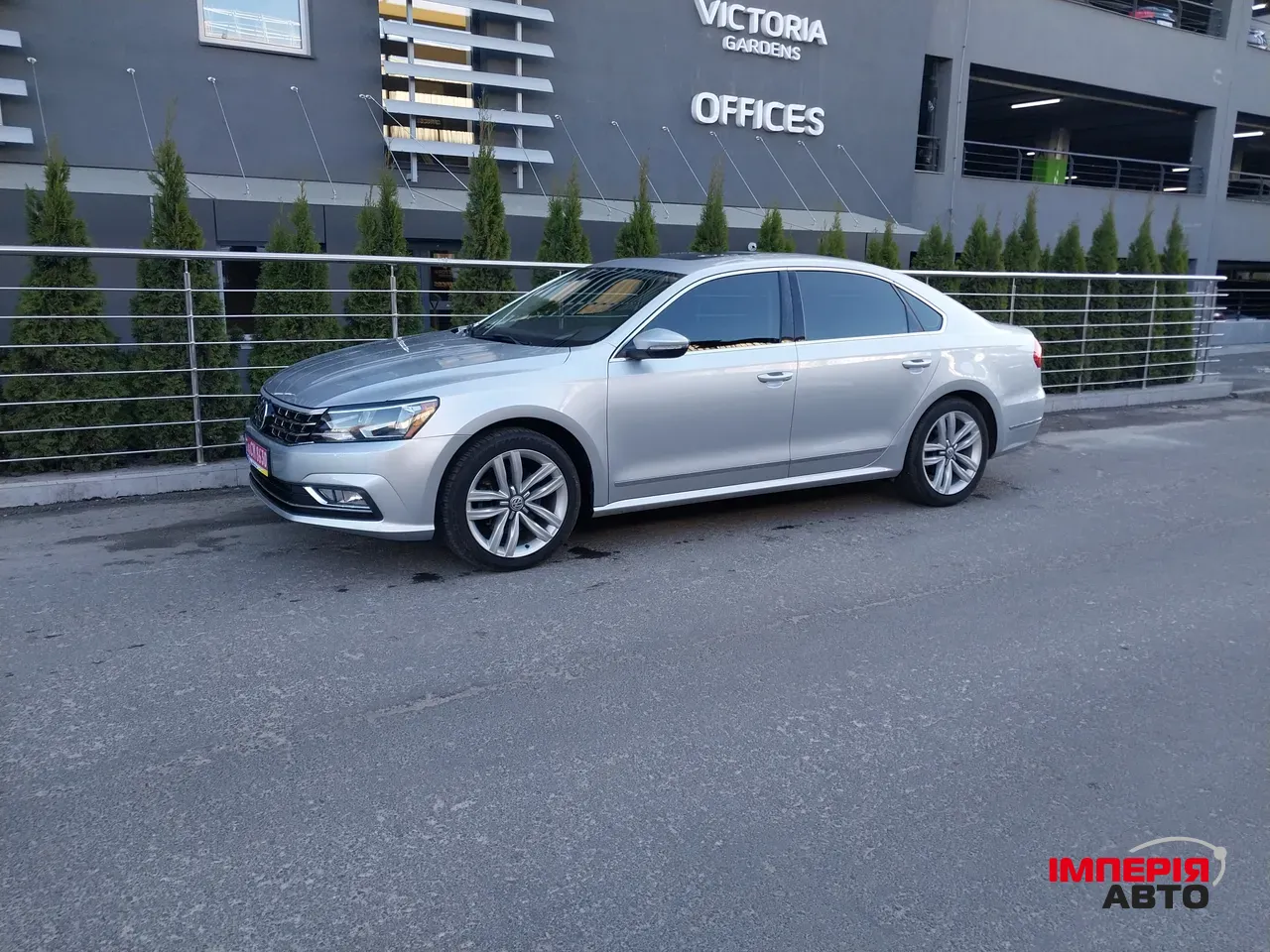 Volkswagen Passat - фото 1