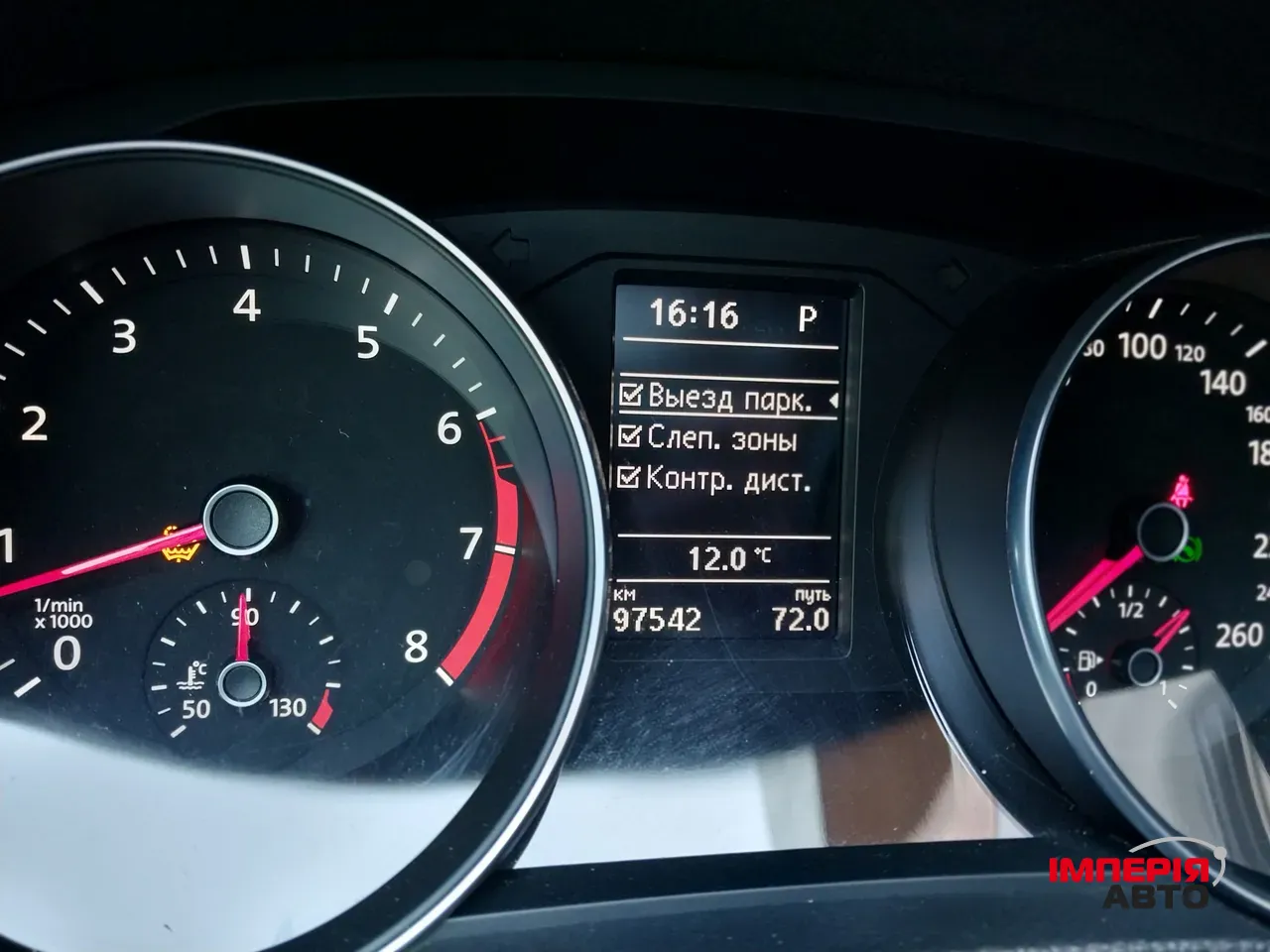 Volkswagen Passat - фото 18