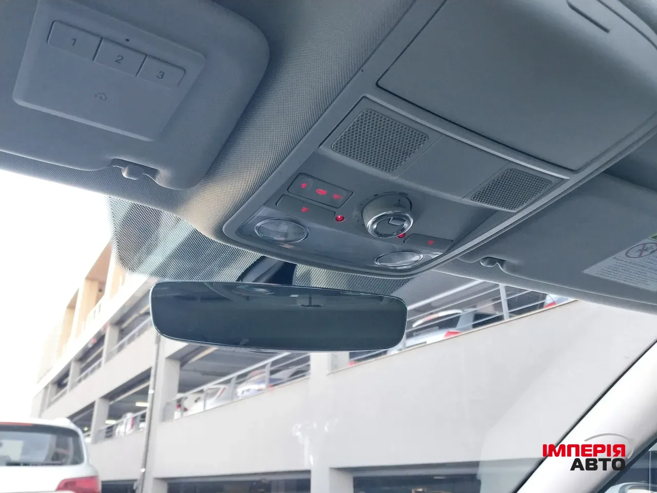 Volkswagen Passat - фото 17