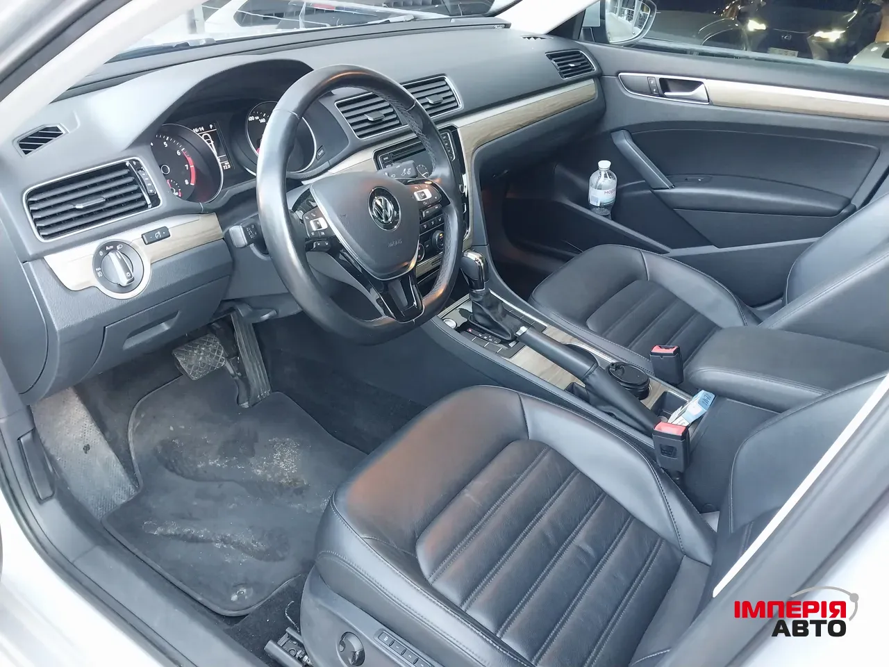 Volkswagen Passat - фото 9