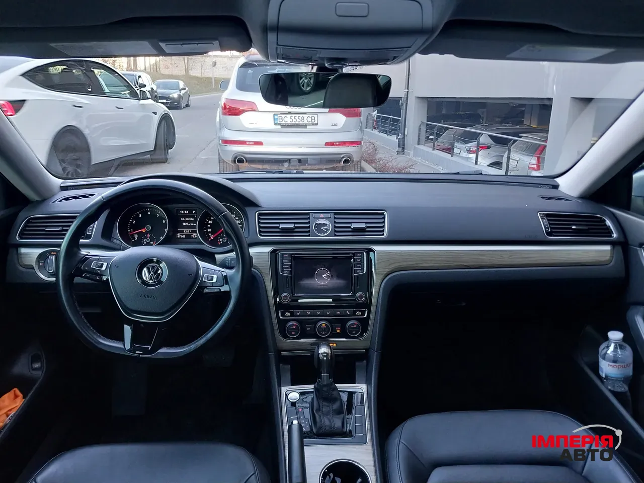 Volkswagen Passat - фото 8