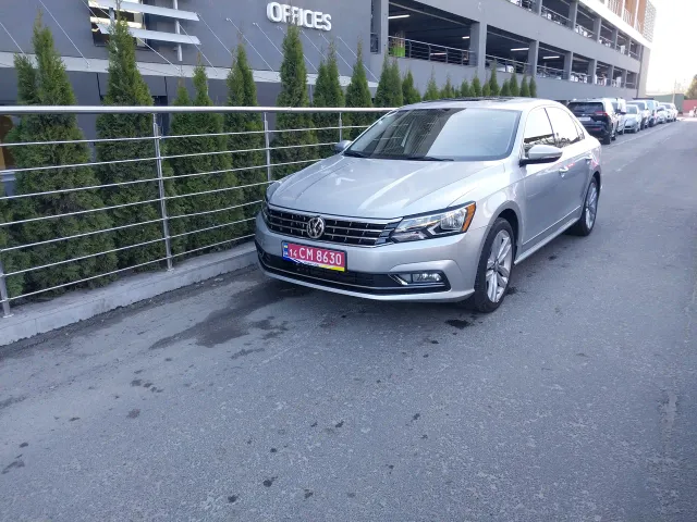 Volkswagen Passat - фото 3