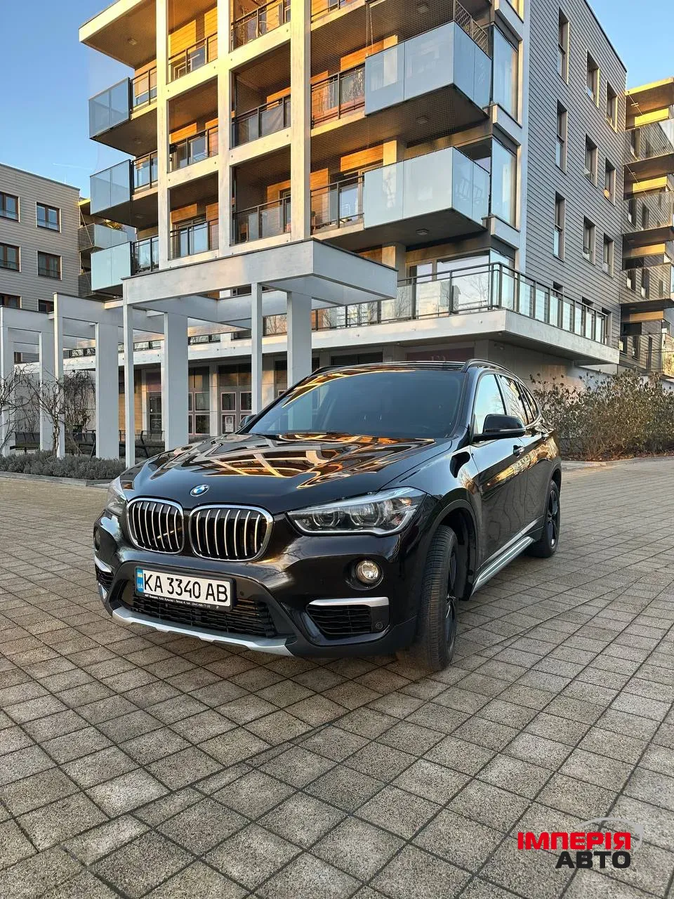 BMW X1 - фото 1