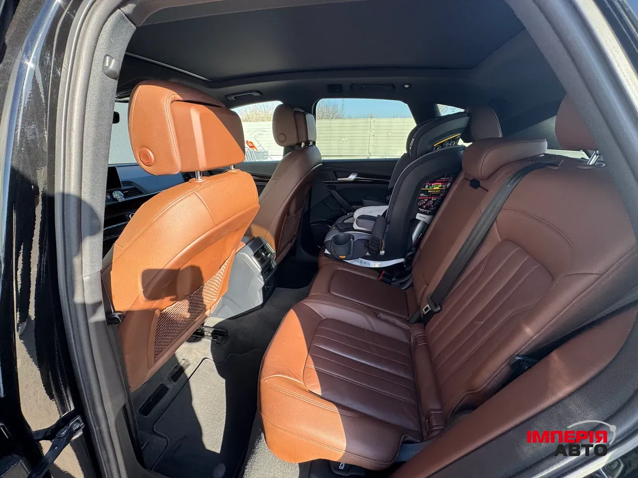 Audi Q5 - фото 12